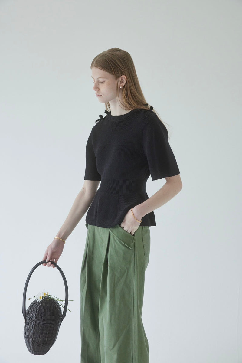 【23時まで限定】 girlish St.ceciliaショルダーリボンニット St.cecilia ショルダーリボンニット – GIRLISH