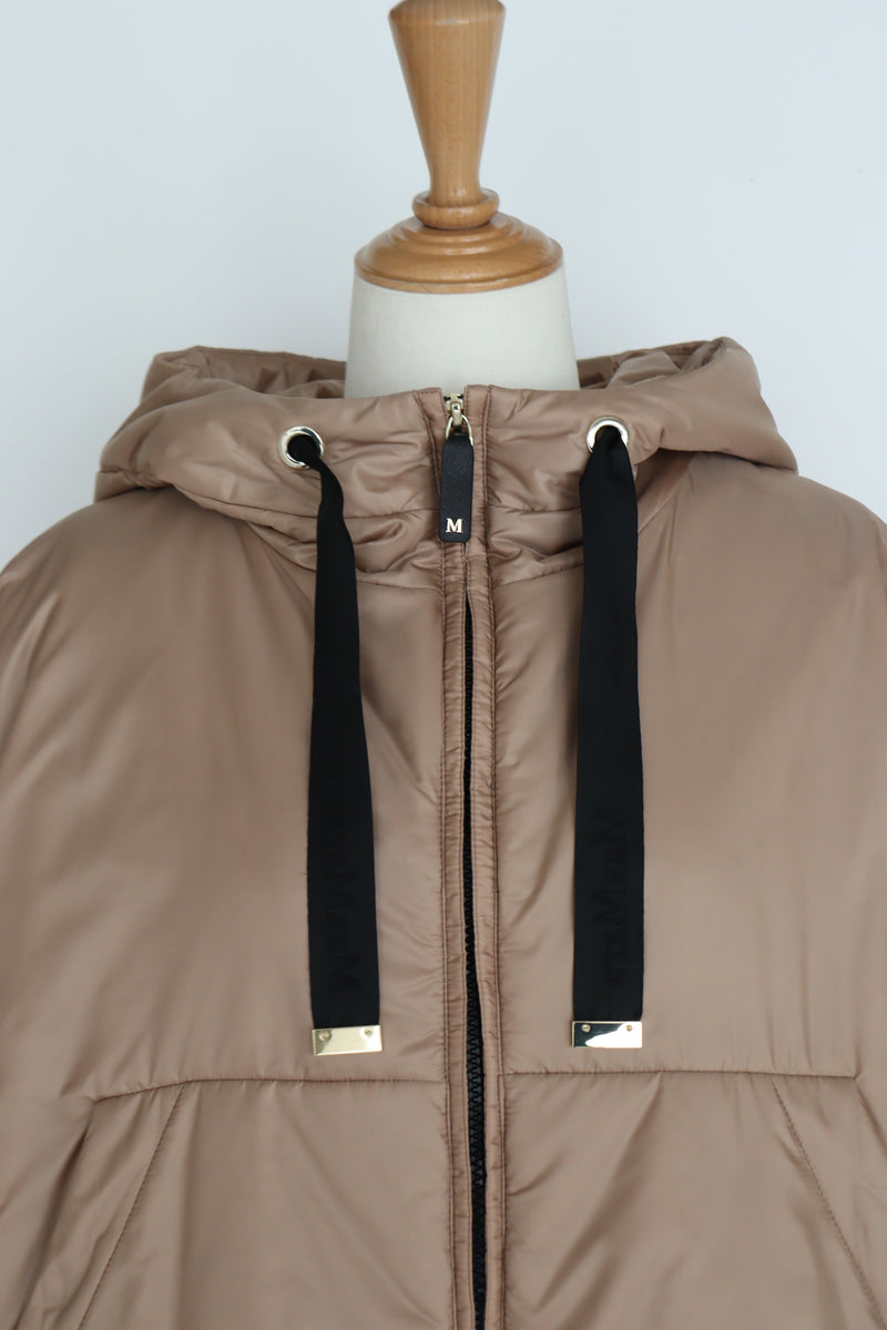 MaxMara CREENRE ポンチョ – GIRLISH MaxMara CREENRE ポンチョ – GIRLISH