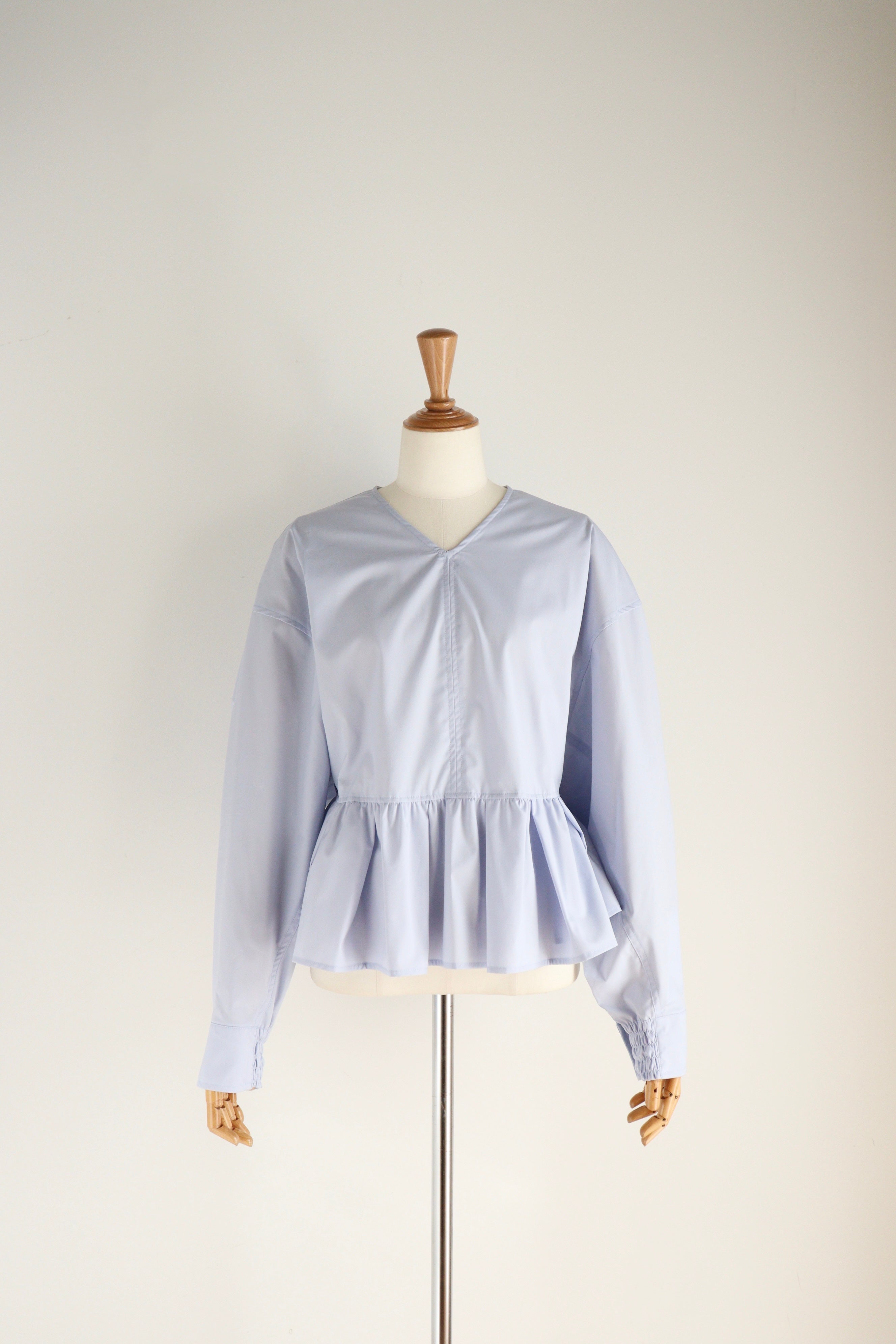 お探しの方いかがでしょうか値下げ！！St.cecilia PEANUT BLOUSE