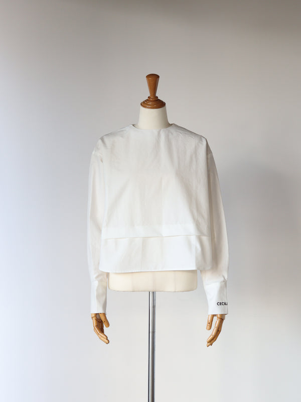 St.cecilia ハーフムーンブラウス