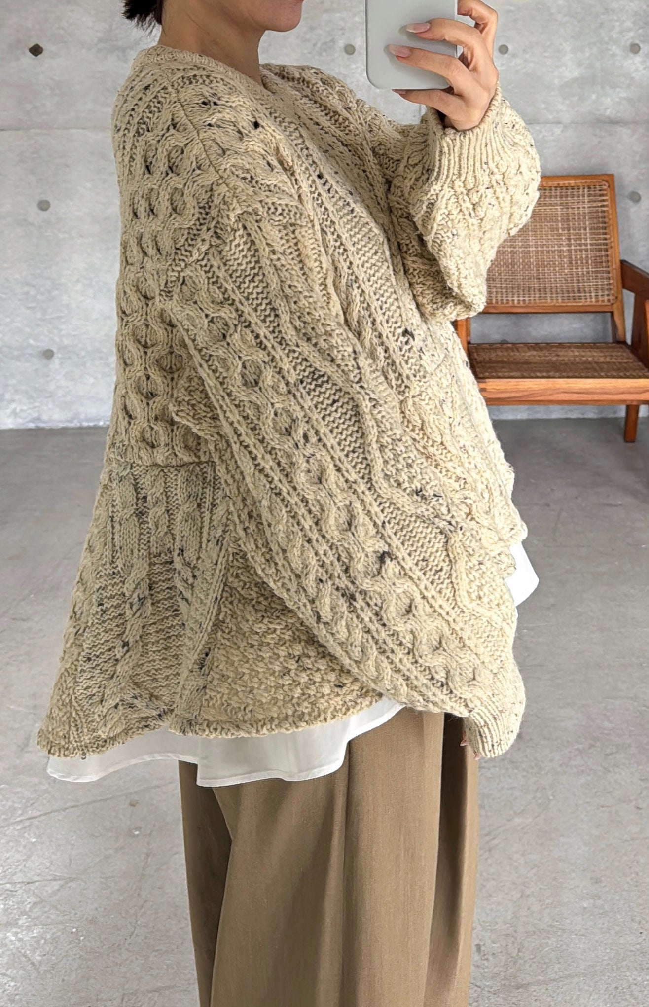 Reborn ヴィンテージペプラムニット《Evelyn》 – GIRLISH