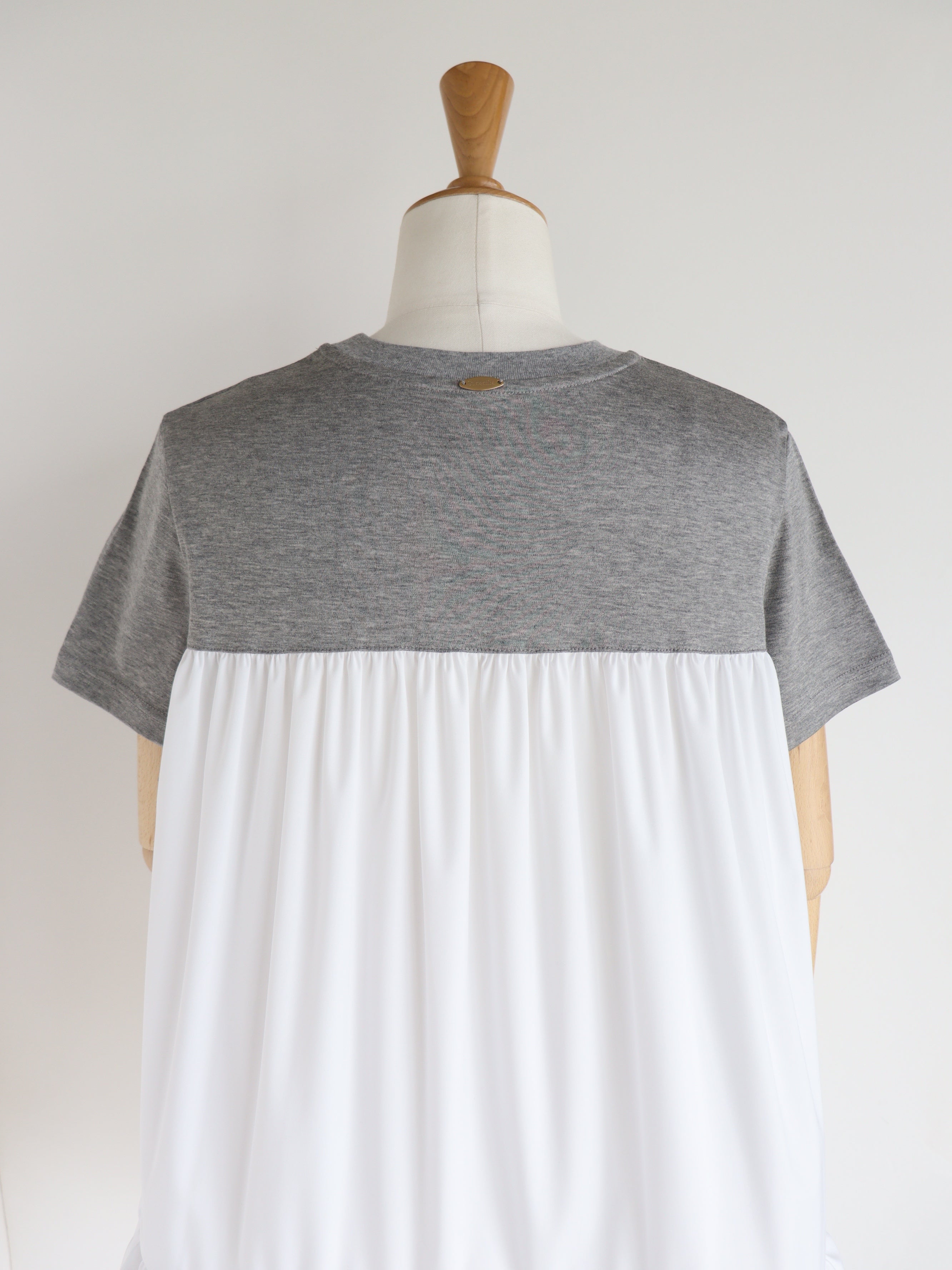 【未使用】GIRLISH St.cecilia カラードジレ St.cecilia BONBON Tシャツ – GIRLISH