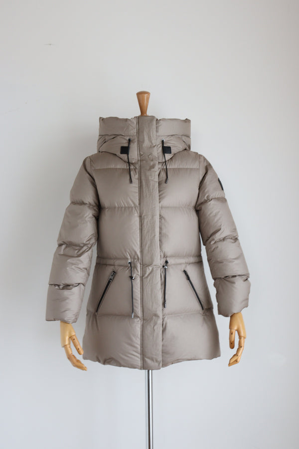 MACKAGE FREYA ダウンジャケット