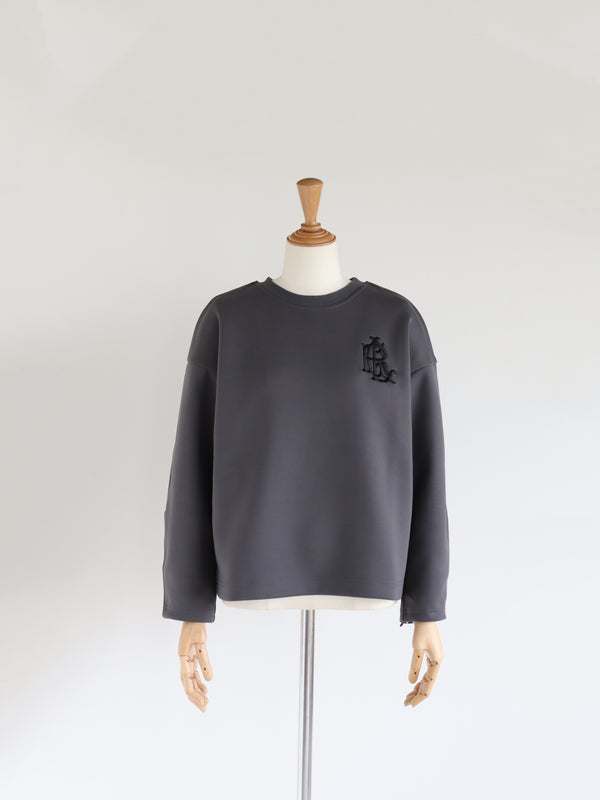 GIRLISH モノグラムプルオーバー