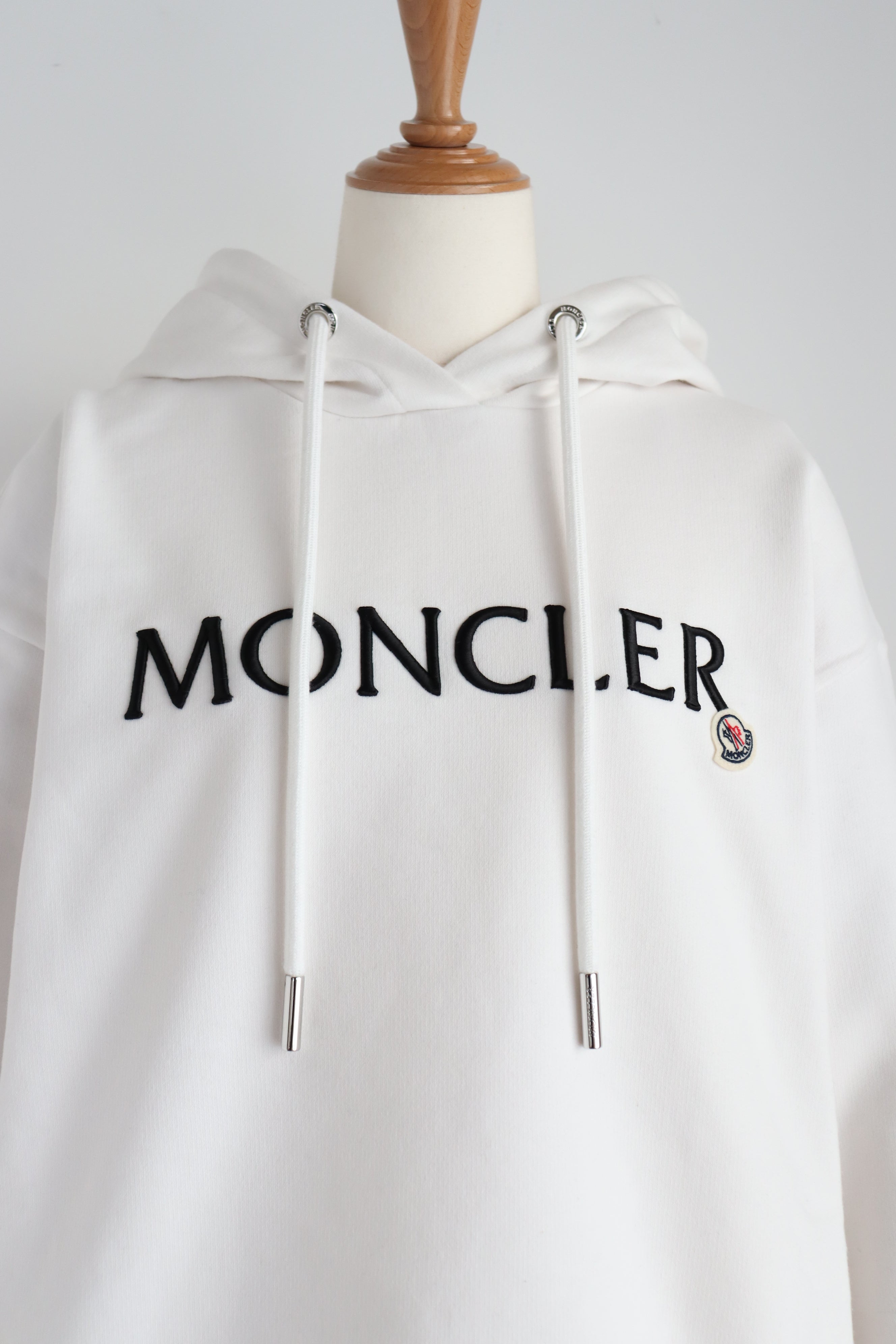 MONCLER フーディー – Girlish